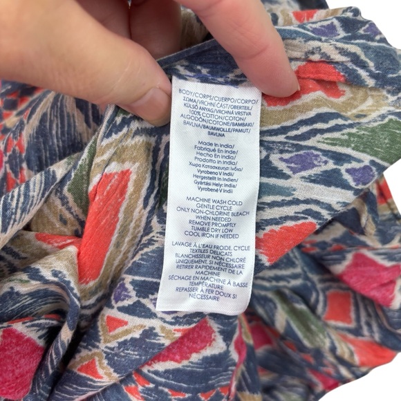 Chaps women’s top size 1X geometric boho pleated summer resort wear vacation - Picture 10 of 14